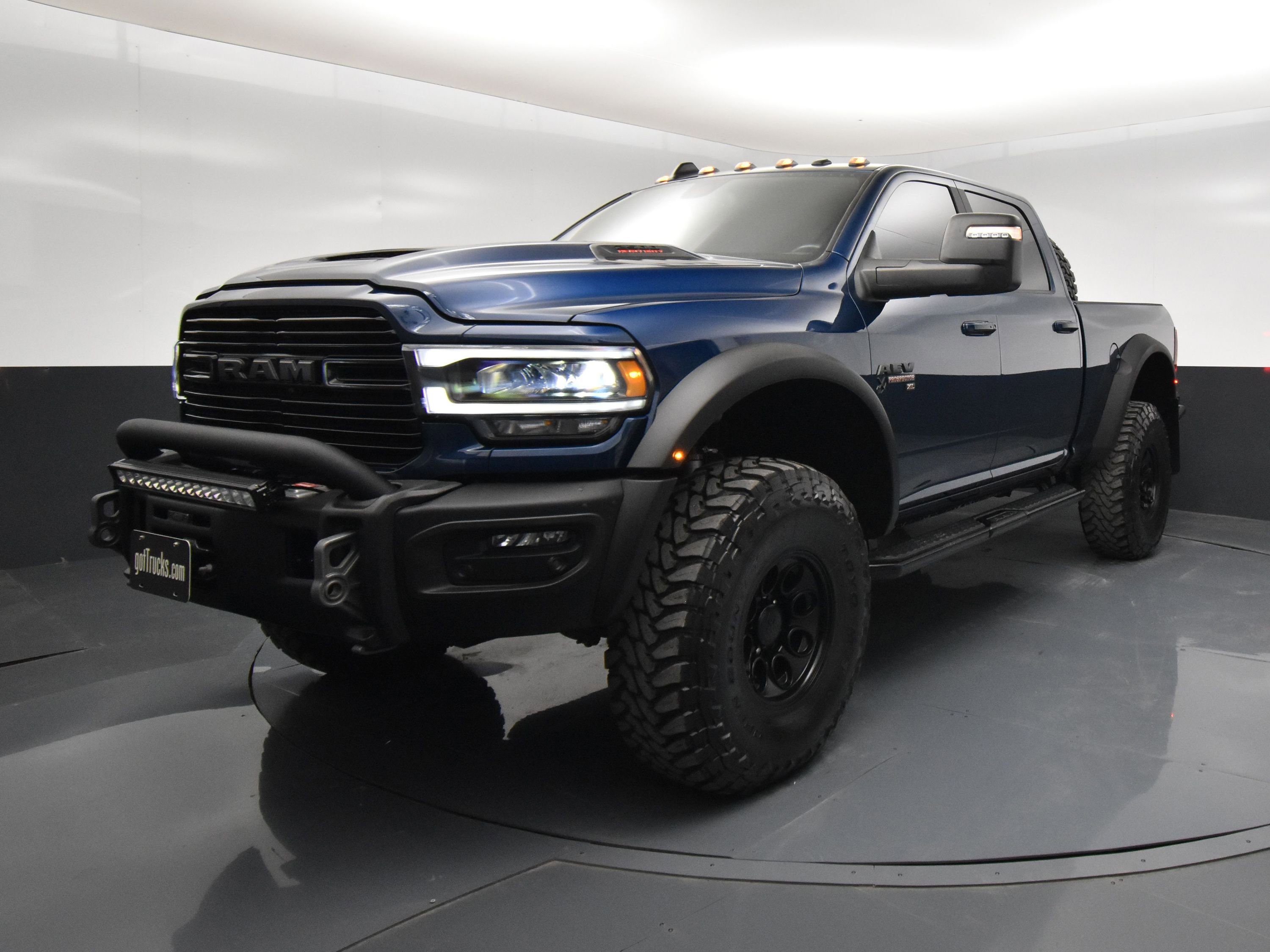 Used 2023 RAM 2500 Laramie w/ Night Edition image 2