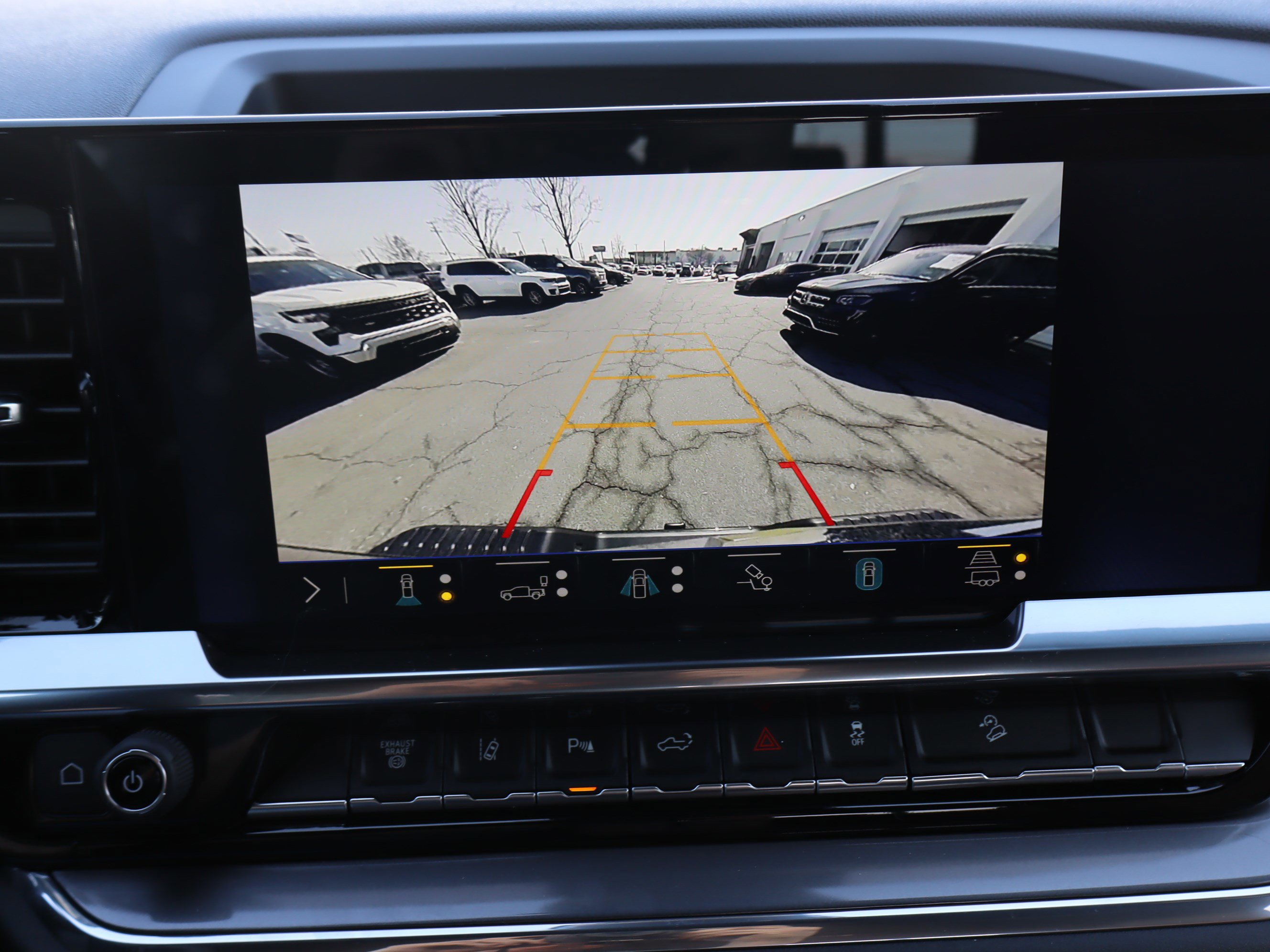 Used 2024 Chevrolet Silverado 2500 High Country w/ High Country Premium Package image 32