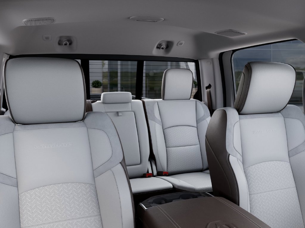 New 2026 RAM 3500 Laramie AWD/4WD image 26