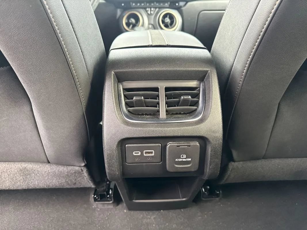 Used 2023 Chevrolet Blazer Premier AWD/4WD image 43