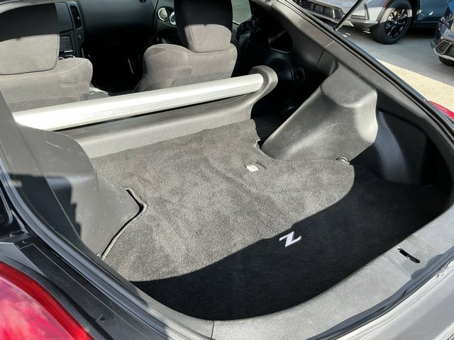 Used 2017 Nissan 370Z Base image 6