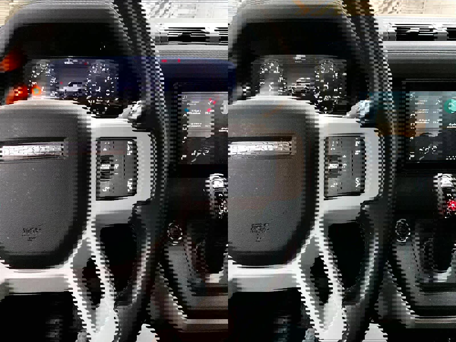 Used 2021 Land Rover Defender 90 First Edition image 21