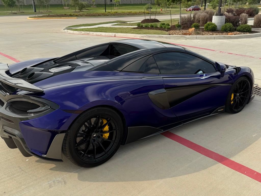 Used 2020 McLaren 600LT Spider RWD image 15