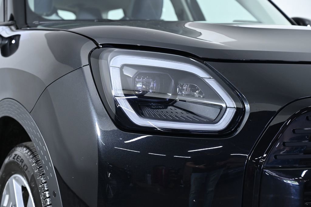 Certified 2025 MINI Cooper Countryman S AWD/4WD image 10