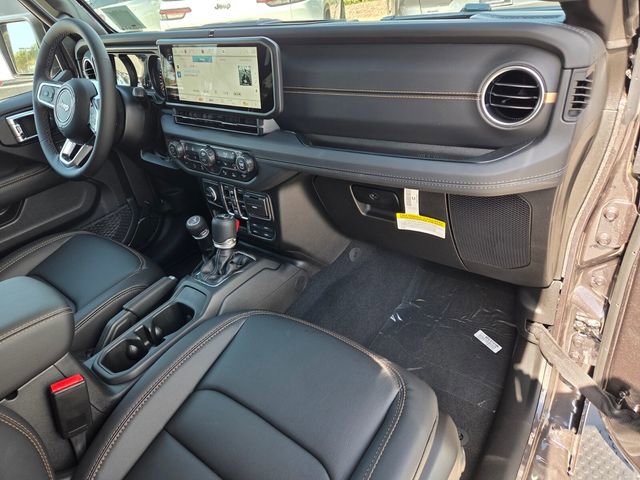 New 2026 Jeep Wrangler Unlimited Sahara image 19