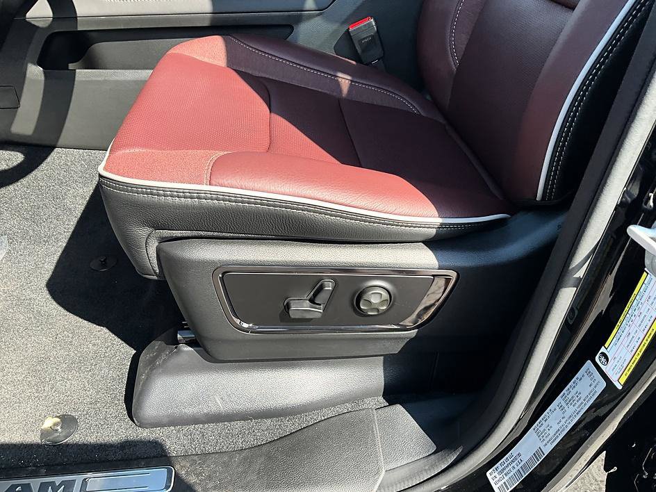 New 2027 RAM 1500 Limited AWD/4WD image 16
