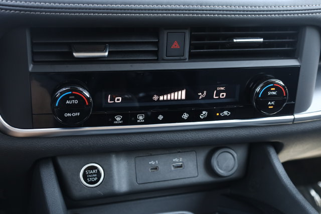 Certified 2023 Nissan Rogue SV AWD/4WD image 23