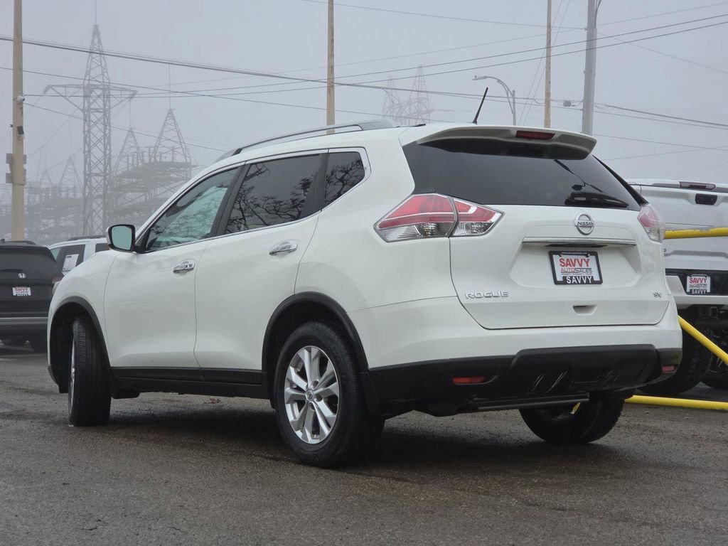 Used 2016 Nissan Rogue SV image 11