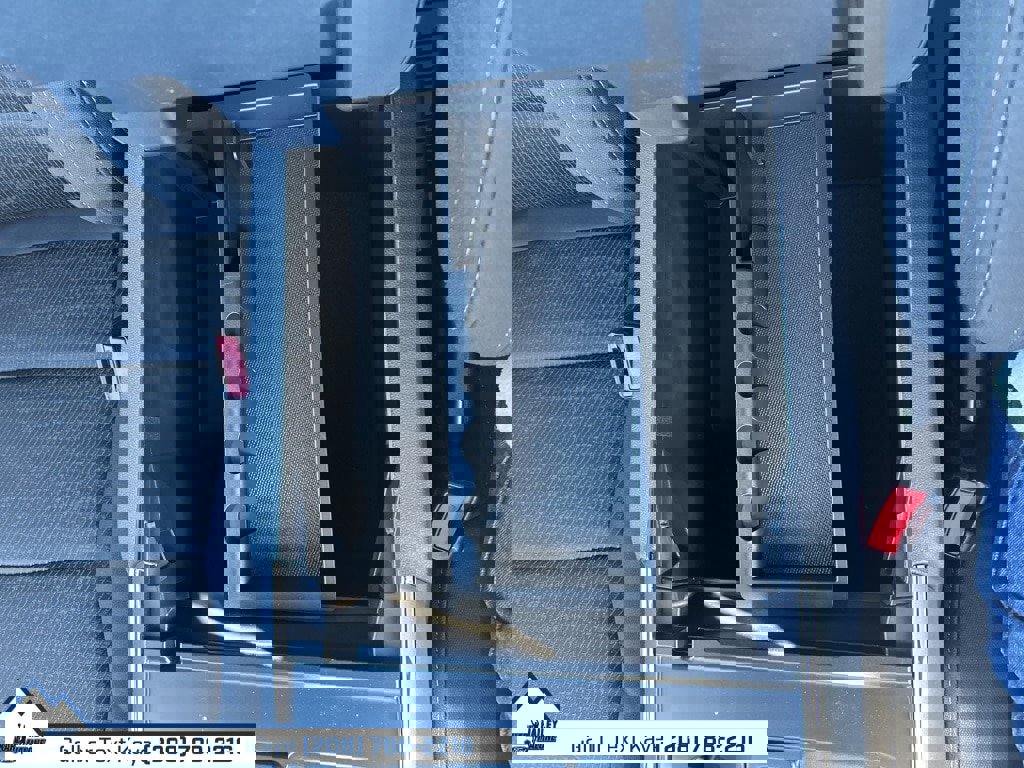 New 2025 Ford F150 XLT w/ Equipment Group 302A MID image 55