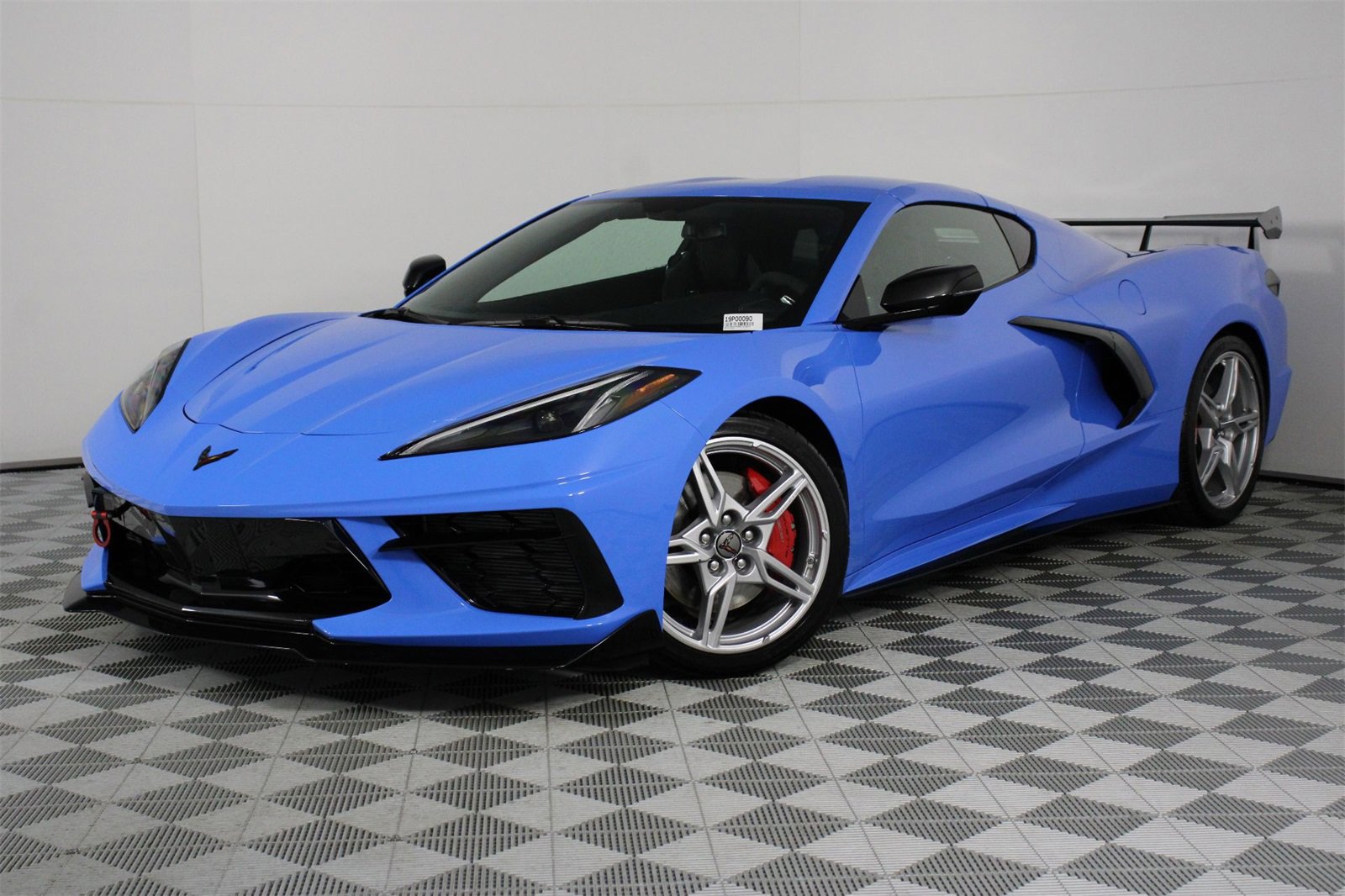 Used 2023 Chevrolet Corvette Stingray Coupe w/ Z51 Performance Package image 3