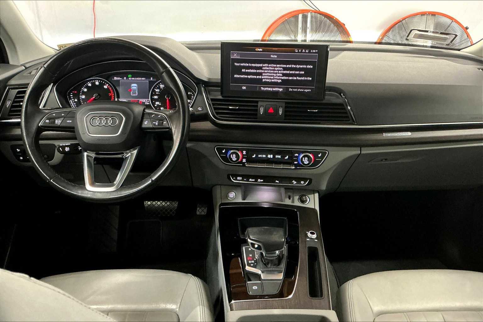 Used 2023 Audi Q5 2.0T Premium w/ Convenience Package image 17