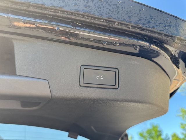 New 2025 Volkswagen ID.4 Pro S AWD/4WD image 19