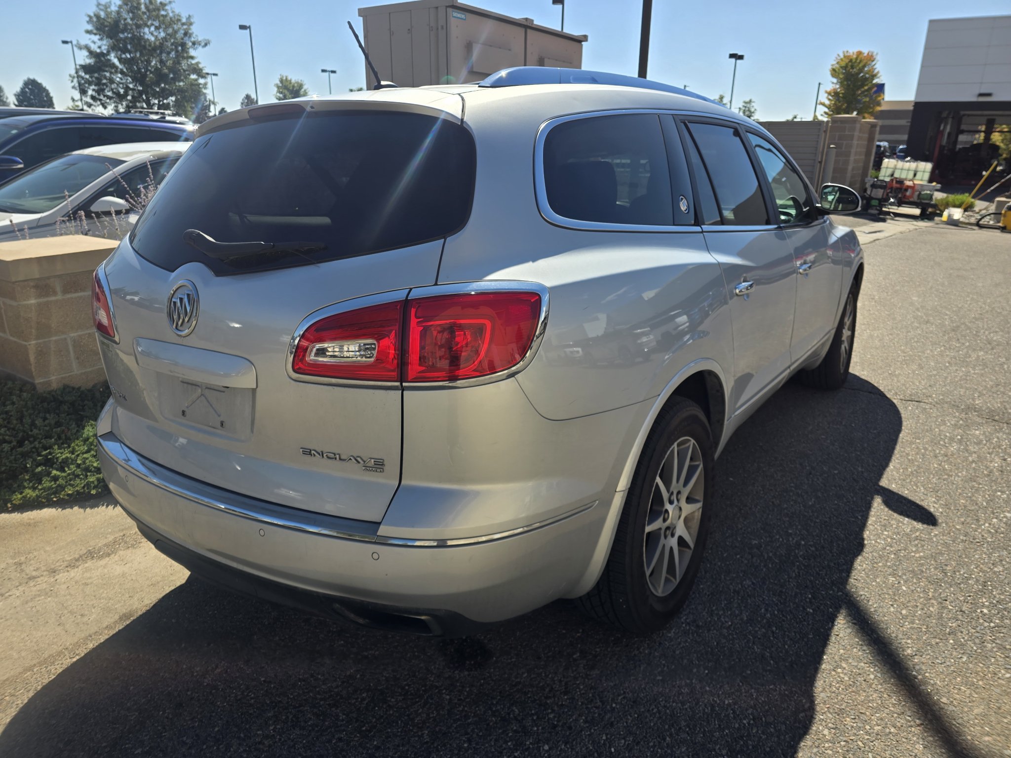 Used 2013 Buick Enclave Leather AWD/4WD image 5