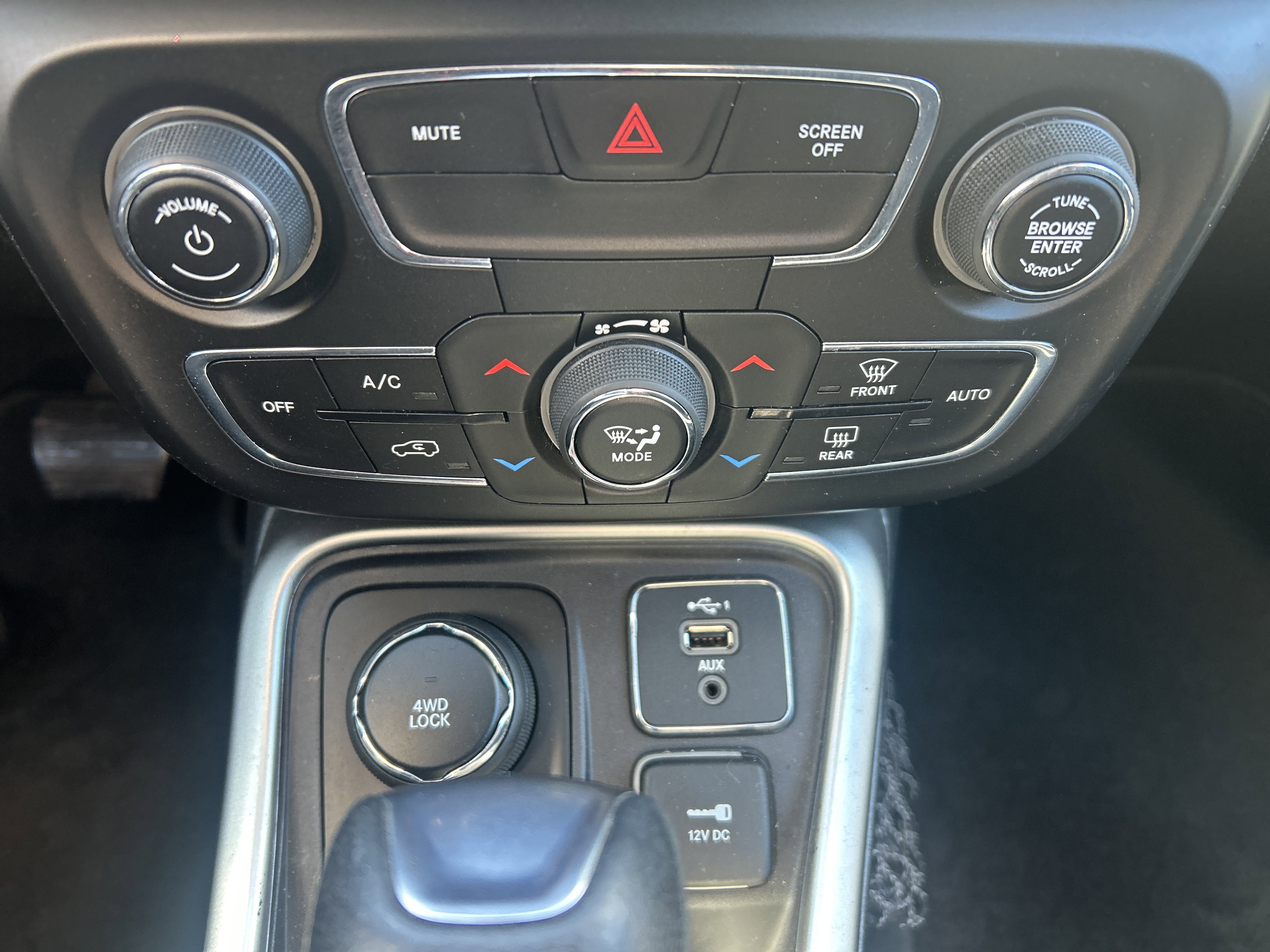 Used 2020 Jeep Compass Sport image 20