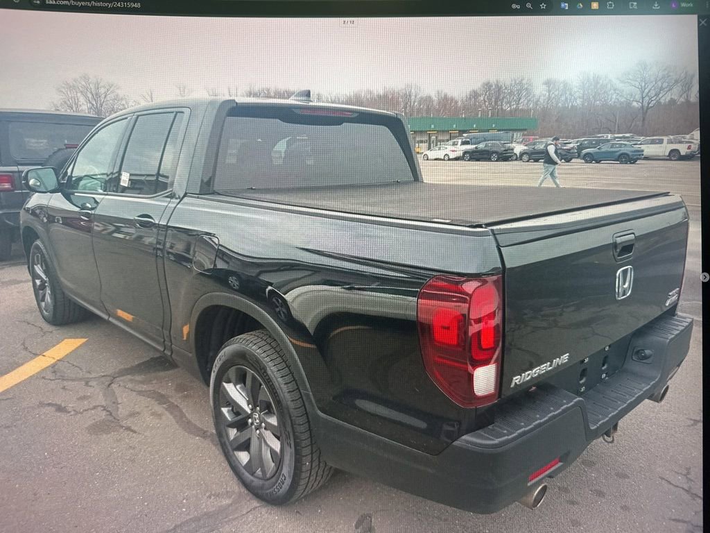 Used 2021 Honda Ridgeline Sport image 2