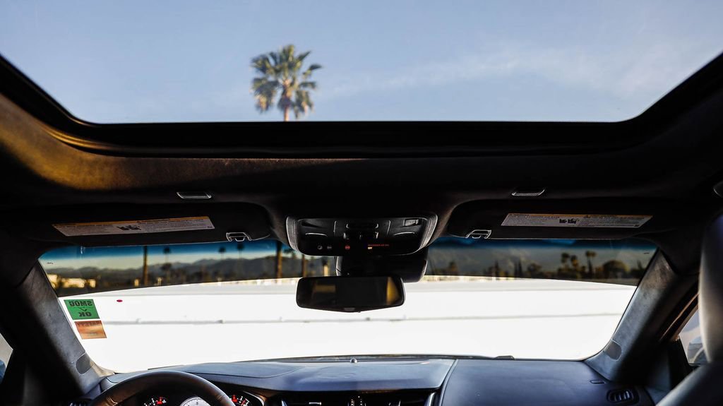 Used 2018 Cadillac CTS V w/ Carbon Fiber Package image 19