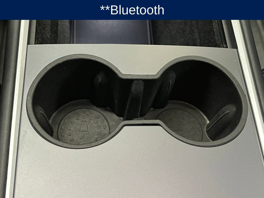 Used 2022 Tesla Model Y Performance image 12