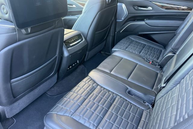Used 2024 Cadillac Escalade ESV Sport Platinum w/ LPO, ONYX Package image 14