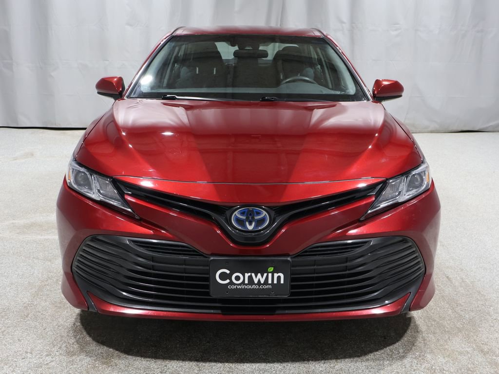 Used 2018 Toyota Camry LE image 7