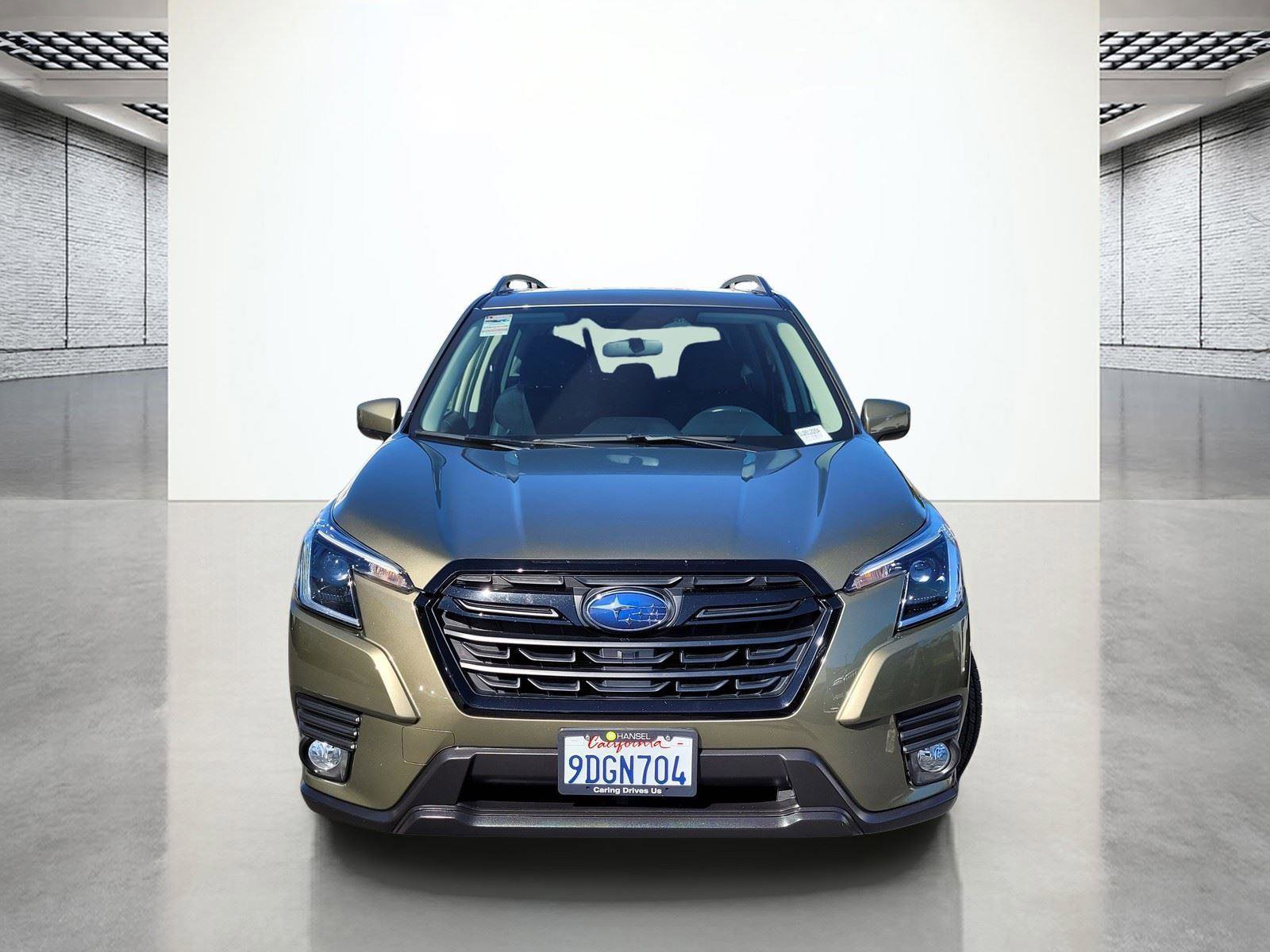 Certified 2022 Subaru Forester Premium AWD/4WD image 4