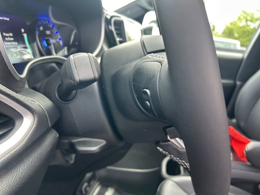 New 2026 Chrysler Pacifica Select FWD image 39