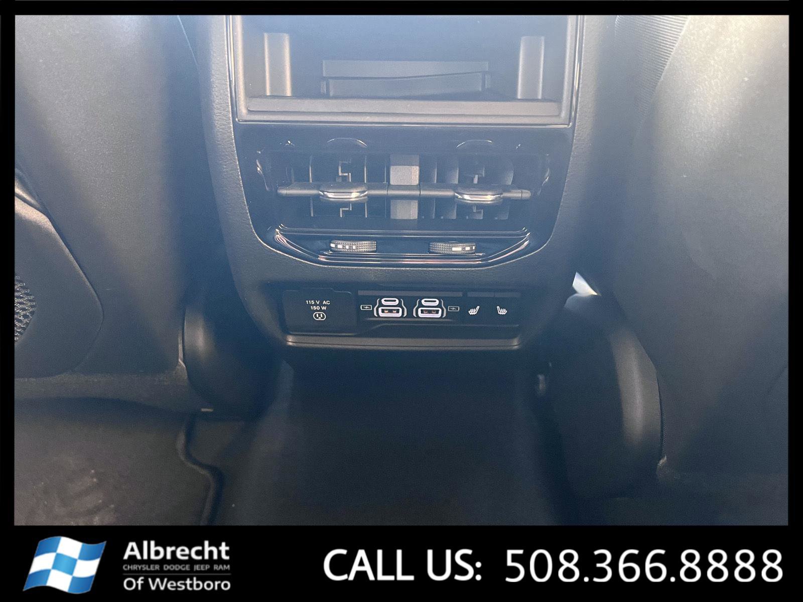 New 2025 Jeep Grand Cherokee Limited image 19