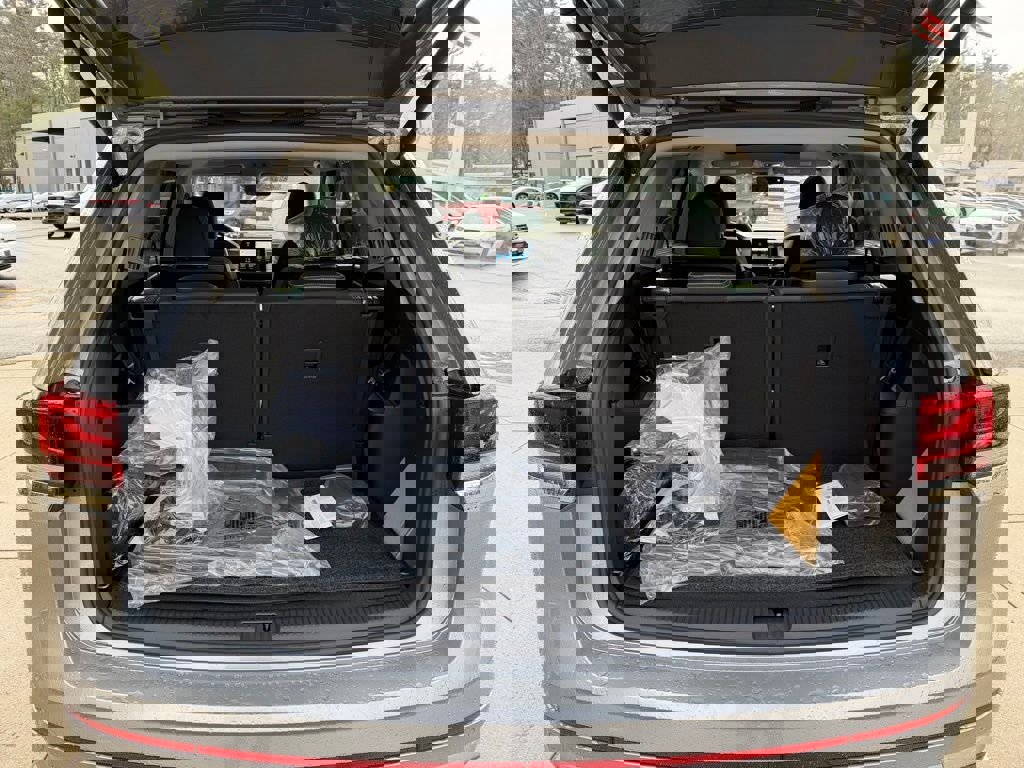 New 2026 Volkswagen Atlas SEL Premium R-Line image 15