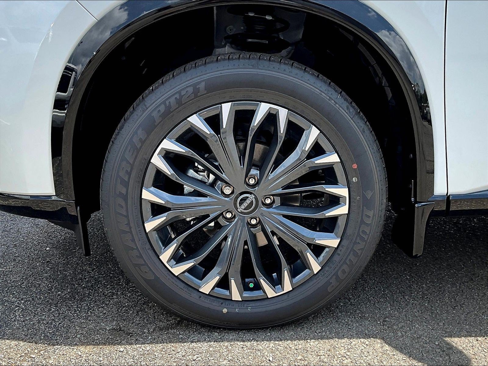 New 2026 Nissan Rogue Platinum AWD/4WD image 22