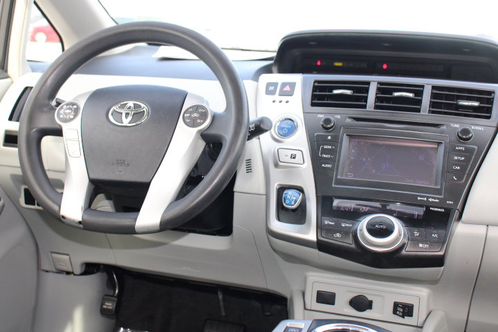 Used 2012 Toyota Prius V Three image 20