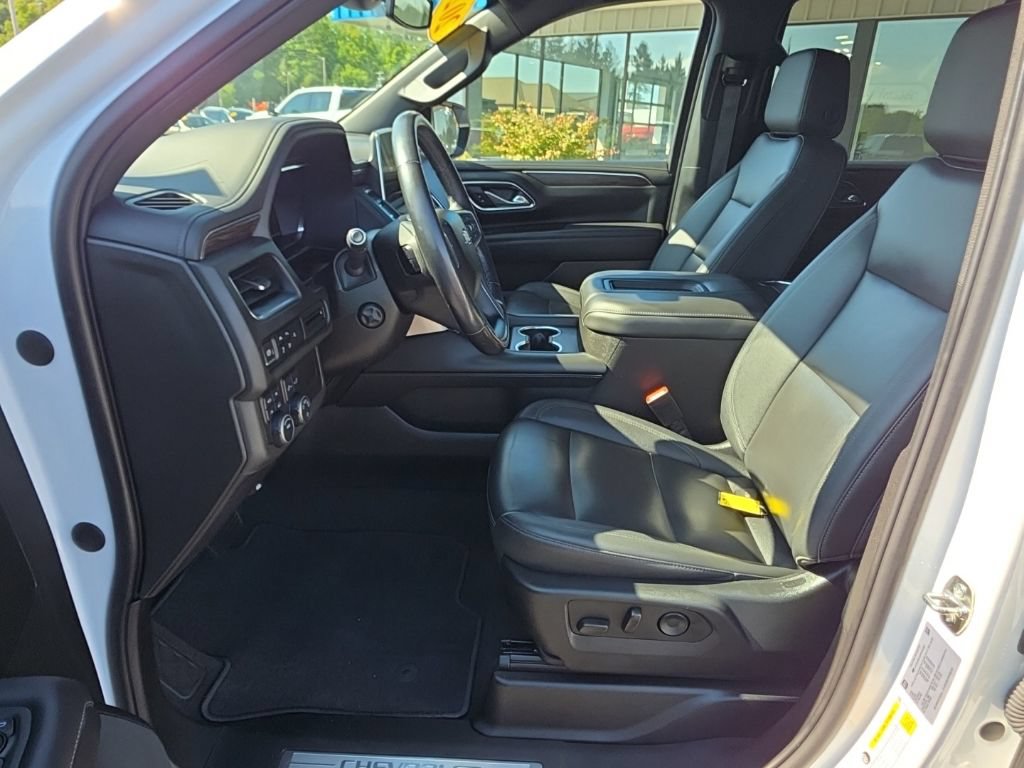 Used 2023 Chevrolet Tahoe LT w/ Luxury Package AWD/4WD image 26