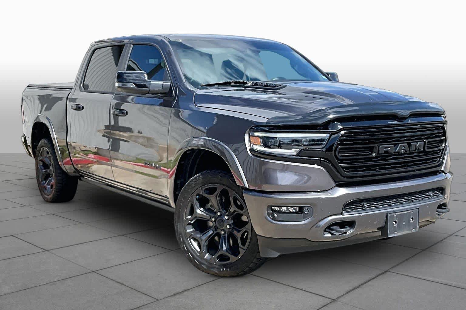 Used 2024 RAM 1500 Limited AWD/4WD image 3