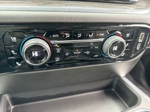 Used 2025 Chevrolet Silverado 1500 LTZ AWD/4WD image 19
