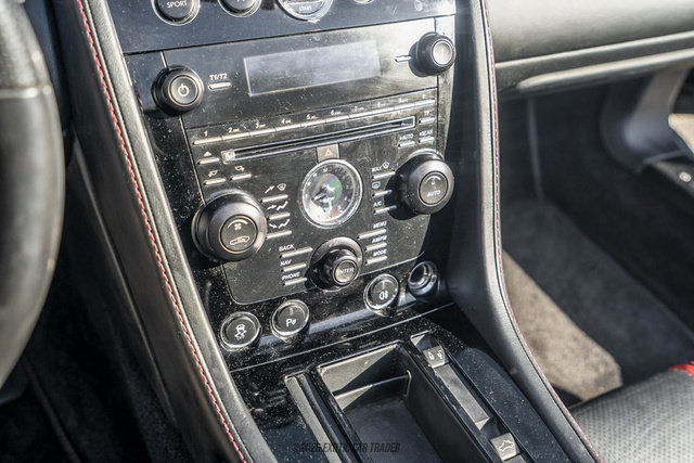 Used 2015 Aston Martin V8 Vantage GT RWD image 42