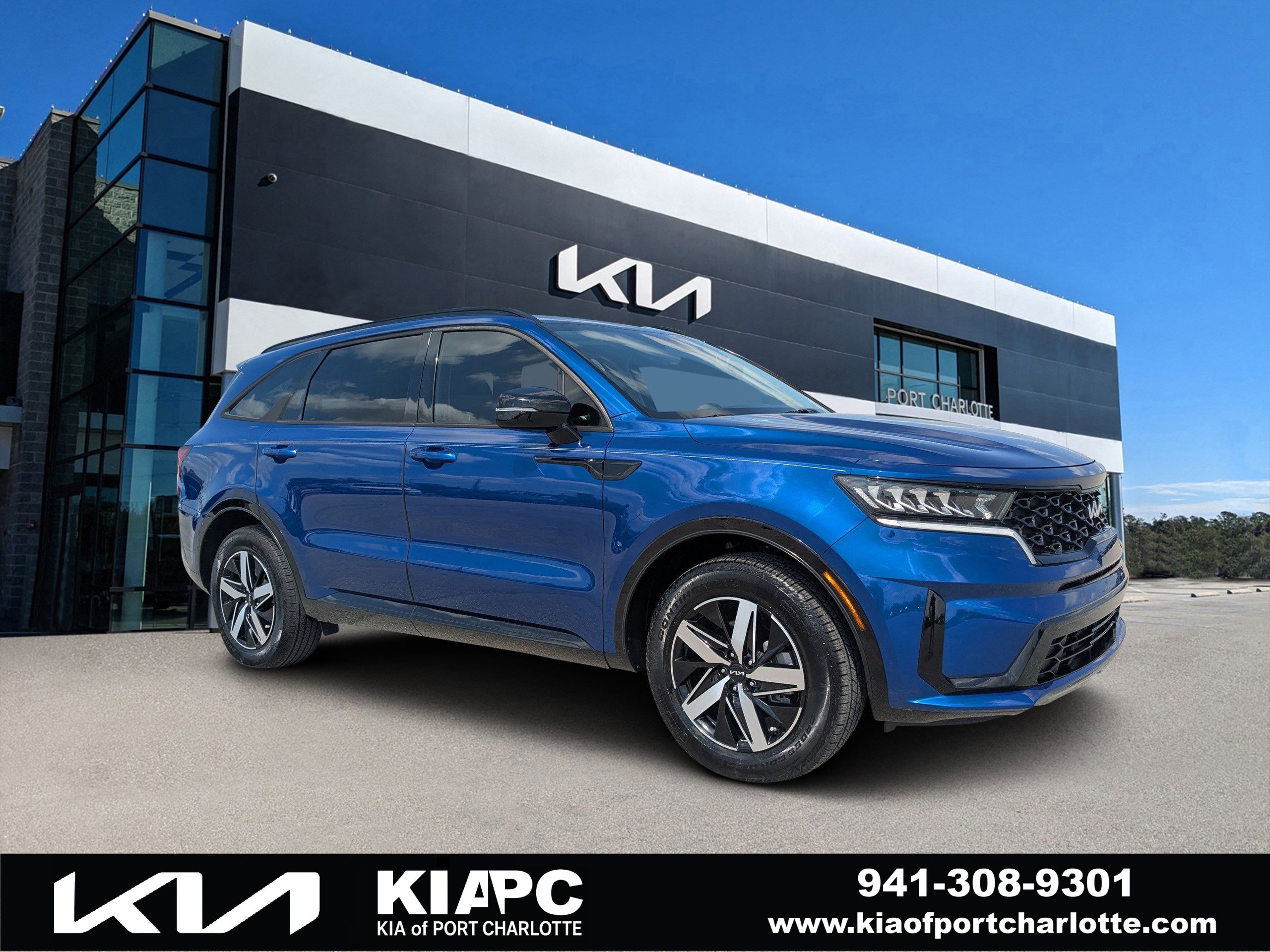 Certified 2022 Kia Sorento S image 1