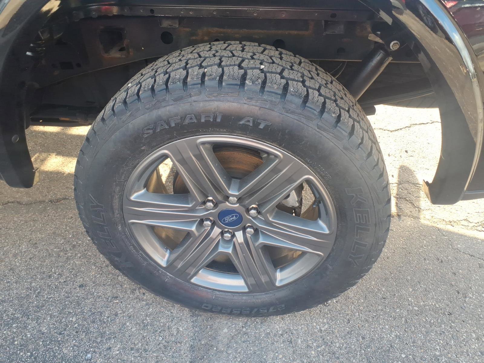 Used 2020 Ford F150 XLT w/ Equipment Group 302A Luxury image 8