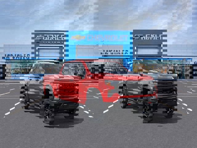 New 2026 Chevrolet Silverado 1500 Custom Trail Boss w/ LPO, Dark Essentials Package image 1