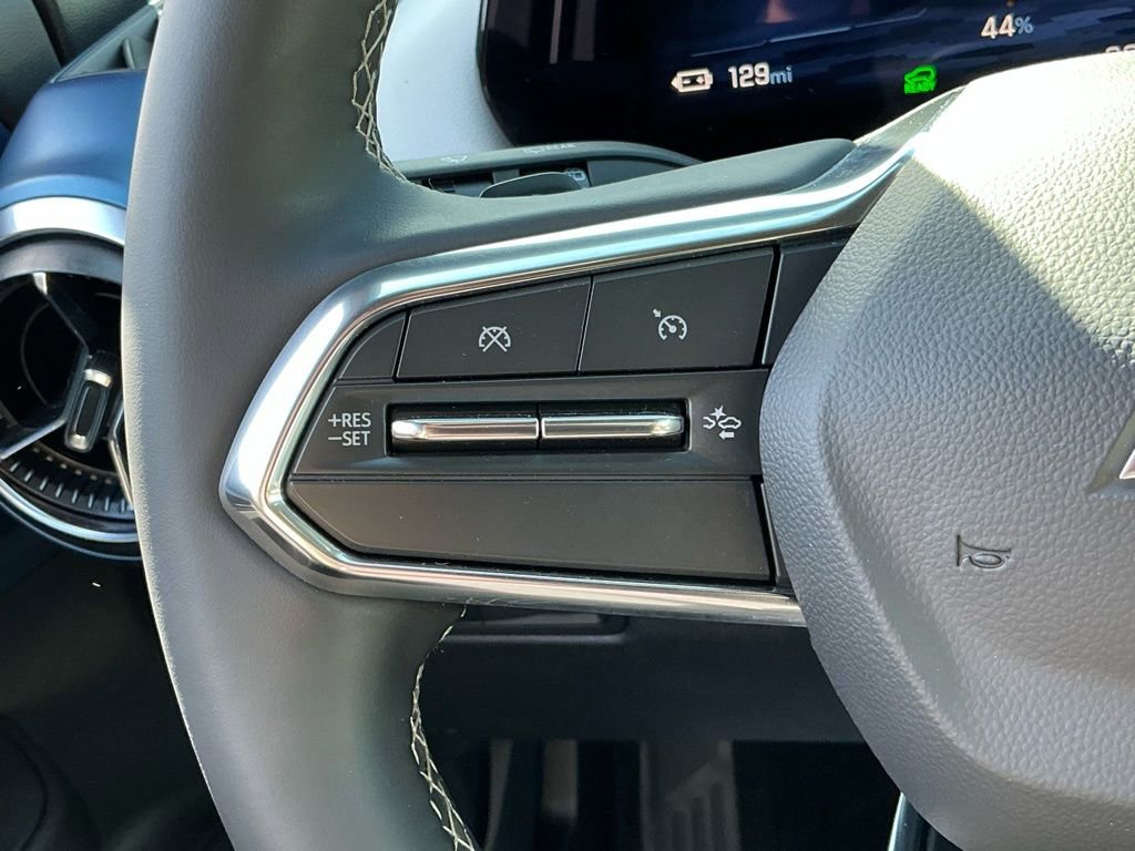 Used 2025 Chevrolet Equinox EV LT image 28