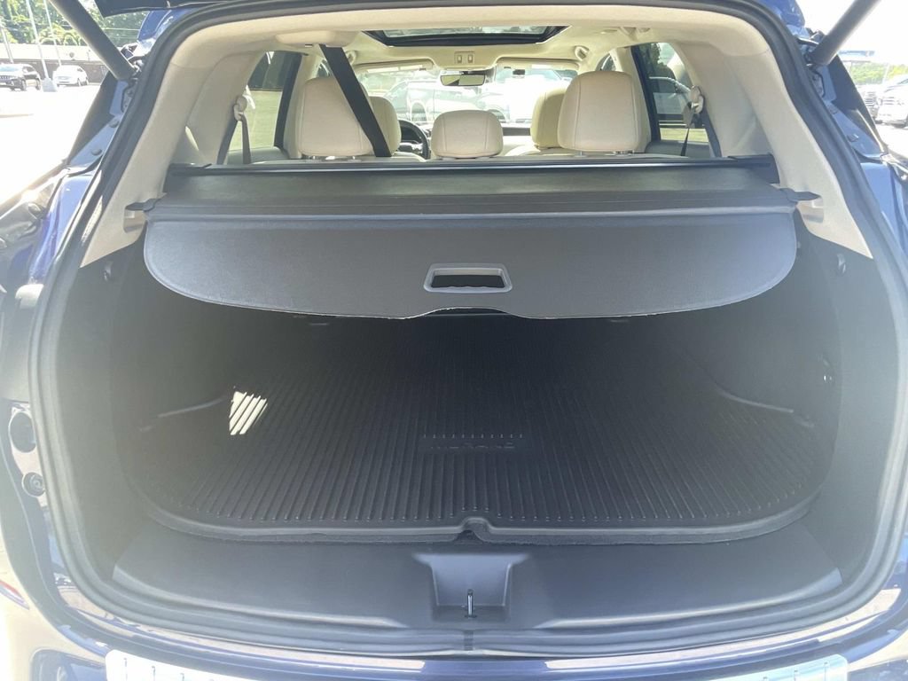 Used 2024 Nissan Murano Platinum w/ Cargo Package AWD/4WD image 8