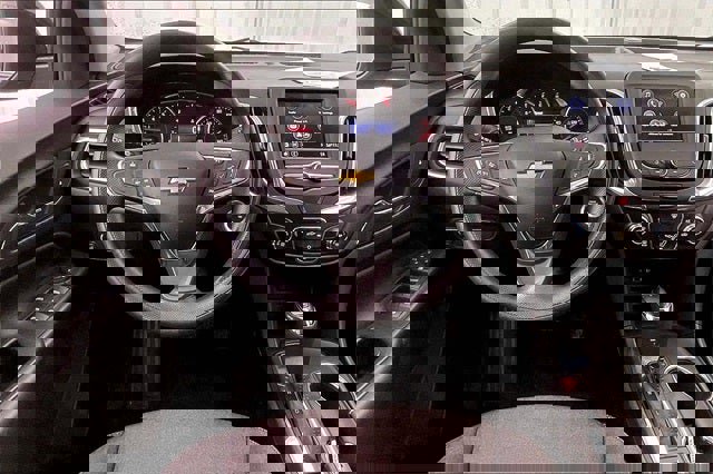 Used 2020 Chevrolet Equinox LT image 5