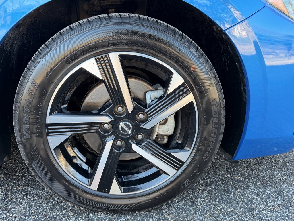 Used 2024 Nissan Sentra SV image 9