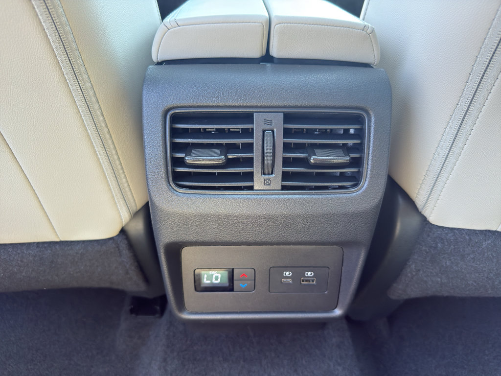 Used 2023 Nissan Rogue SL w/ SL Premium Package AWD/4WD image 32