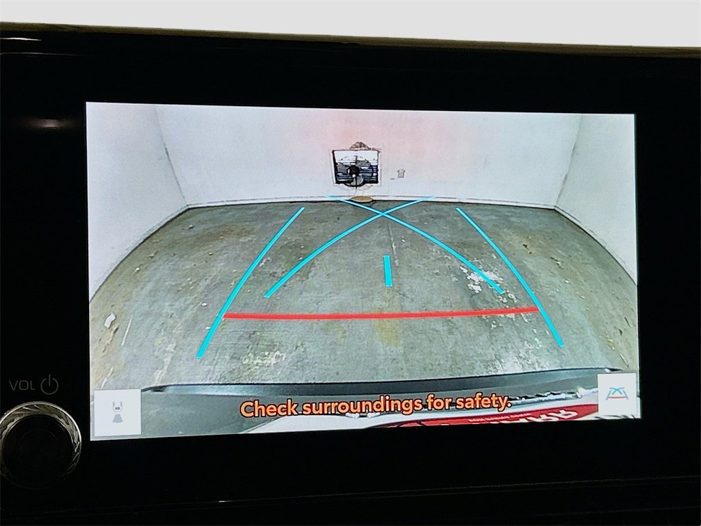 Used 2023 Toyota RAV4 XLE image 11