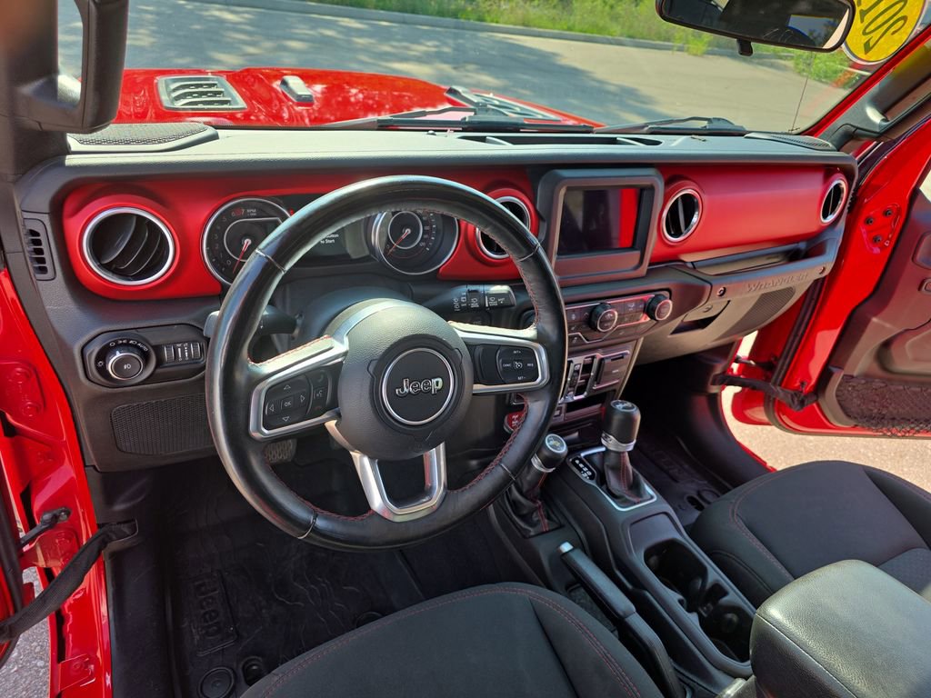 Used 2019 Jeep Wrangler Unlimited Rubicon w/ Cold Weather Group image 15