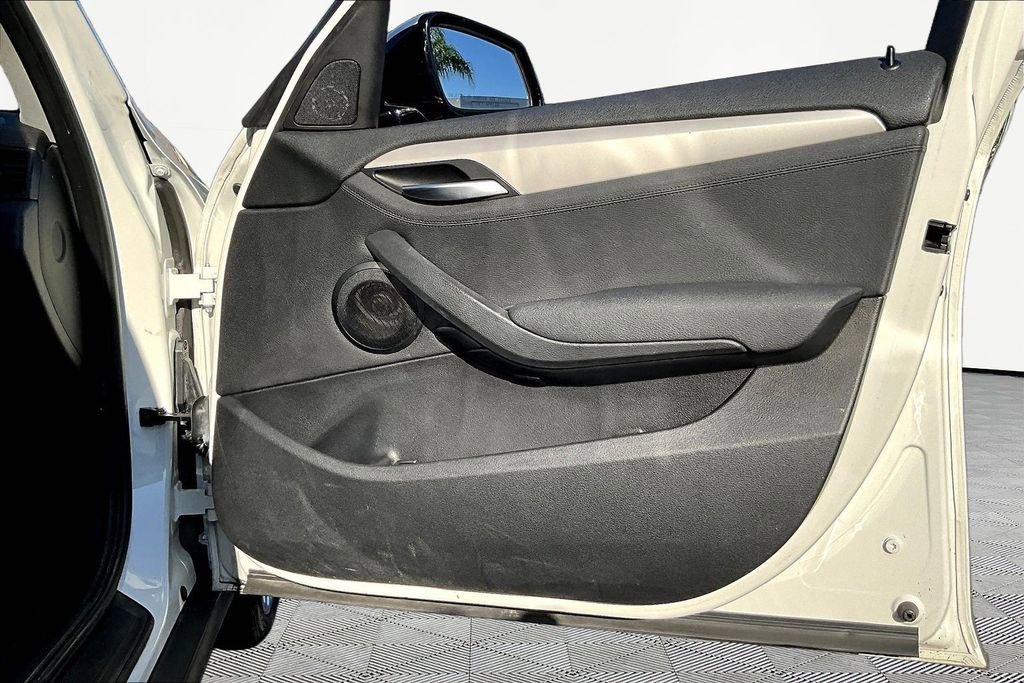 Used 2013 BMW X1 xDrive28i w/ Ultimate Pkg image 26