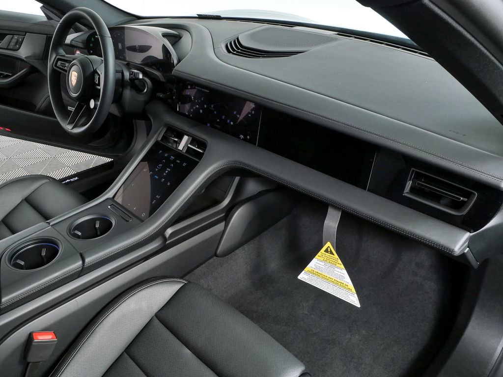 New 2026 Porsche Taycan RWD image 24
