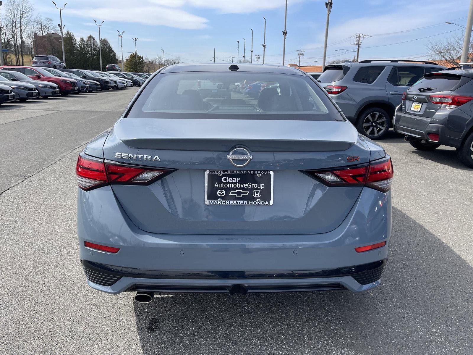 Used 2024 Nissan Sentra SR w/ SR Premium Package image 20