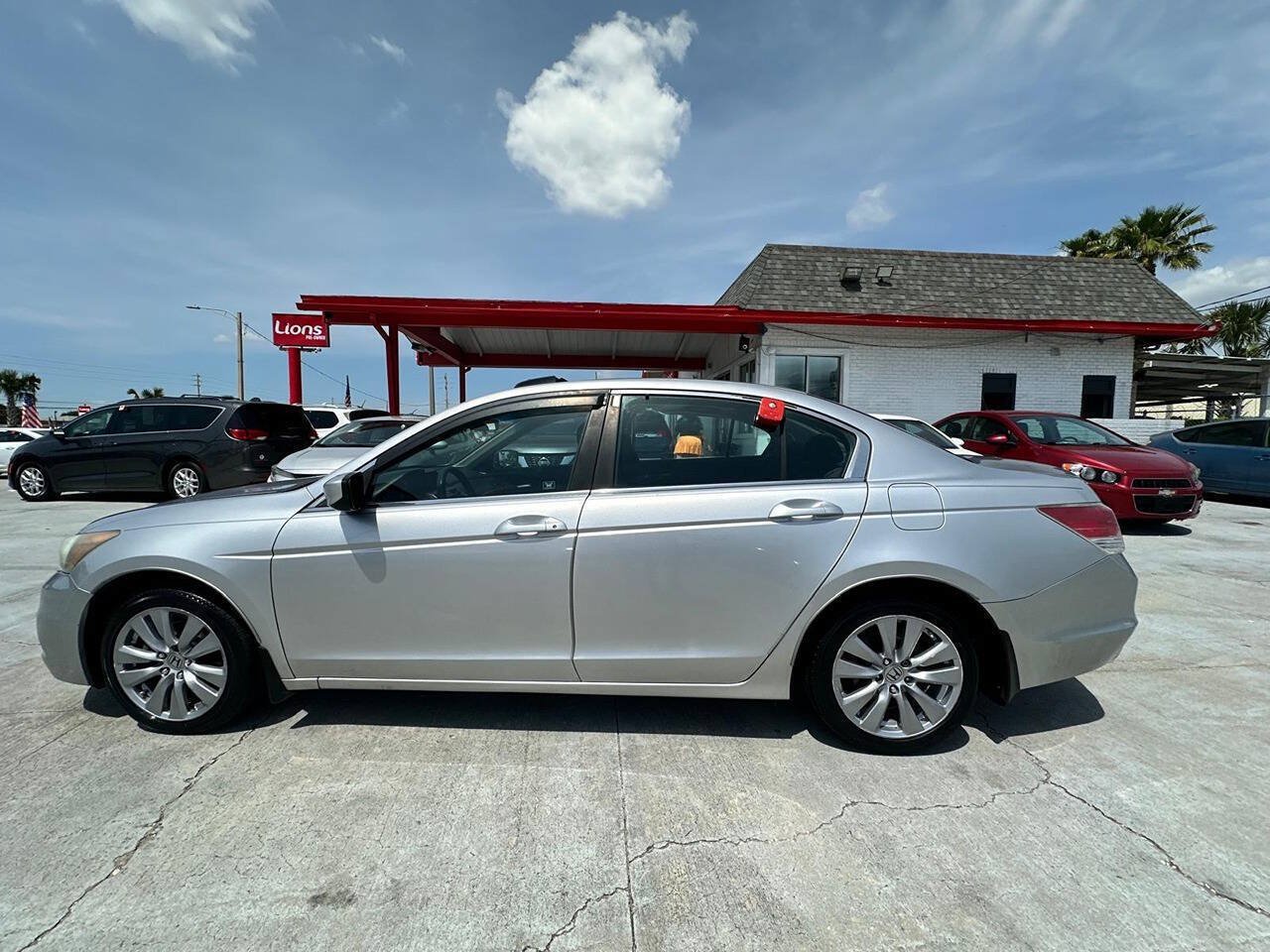 Used 2012 Honda Accord EX image 6