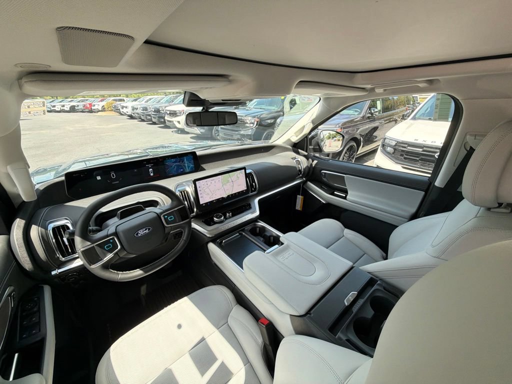 New 2027 Ford Expedition Platinum AWD/4WD image 18