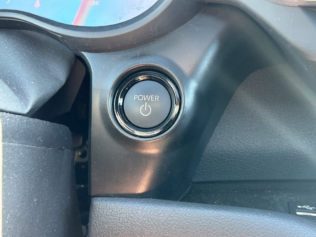 Used 2026 Toyota Sienna Limited AWD/4WD image 32