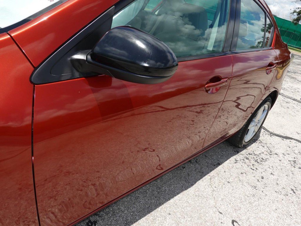Used 2010 MAZDA MAZDA3 i Touring FWD image 10